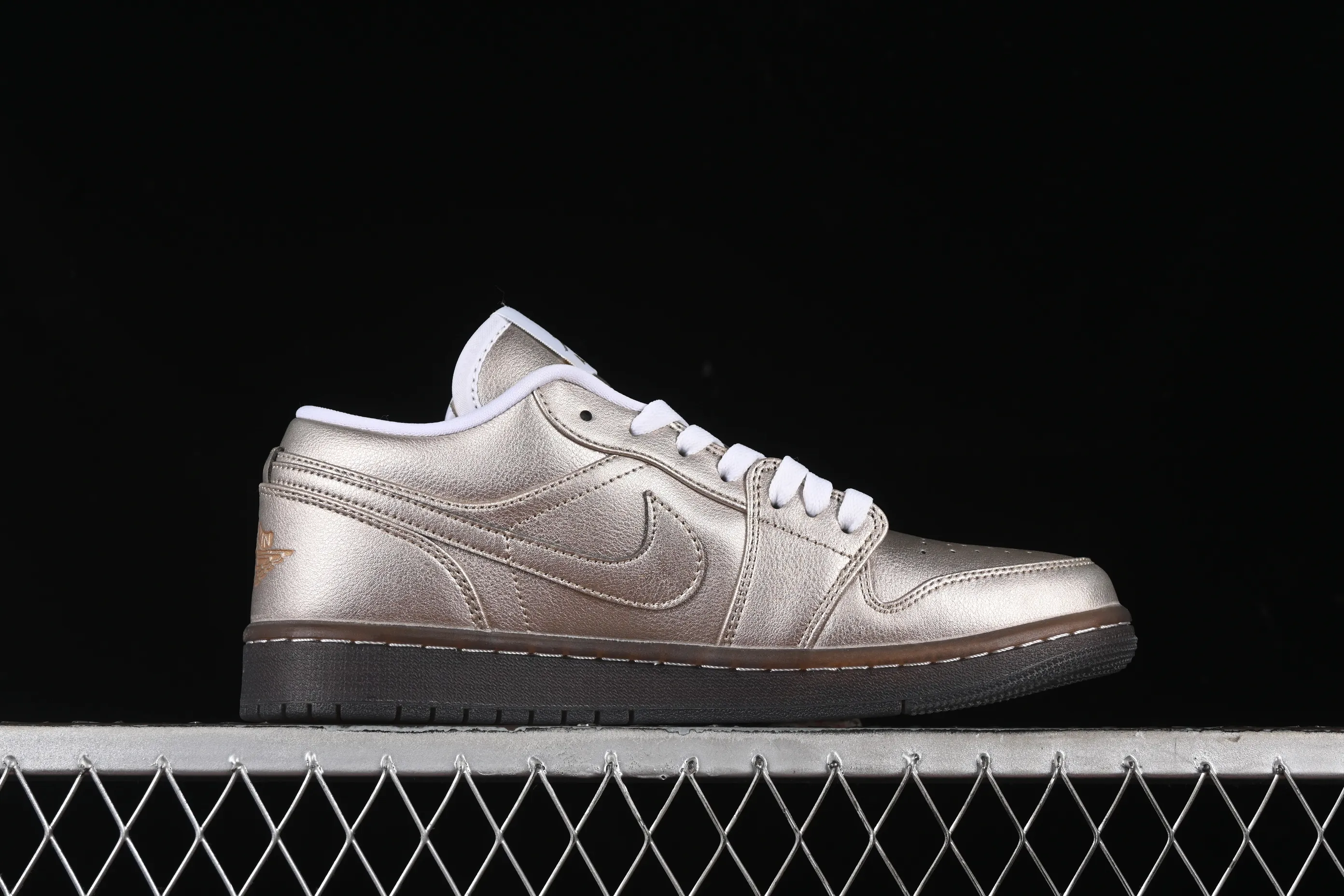 All categories Air Jordan Jordan series basketball shoes Air Jordan 1 Low Air Jordan 1 Low AJ1 Joe 1 platinum low-top retro basketball shoes HQ3529-099